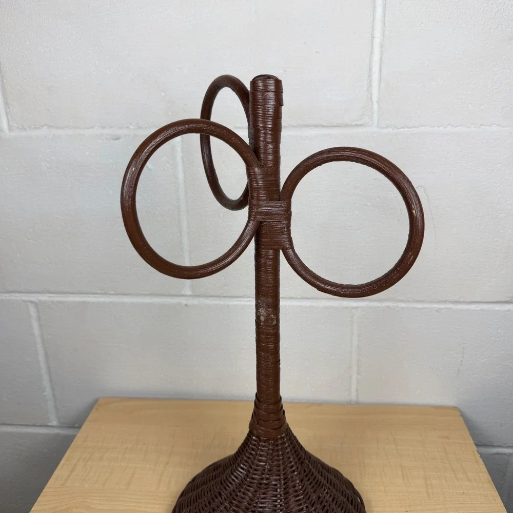 Vtg Wicker Rattan 3-Ring Towel Holder Stand Boho Bathroom Decor Countertop MCM